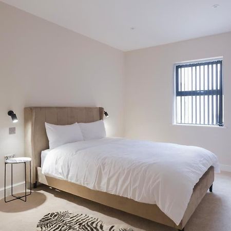 Charming 1-Bedroom Apartment In Leeds City Centre Perfect For Couples Or Solo Travelers Екстер'єр фото