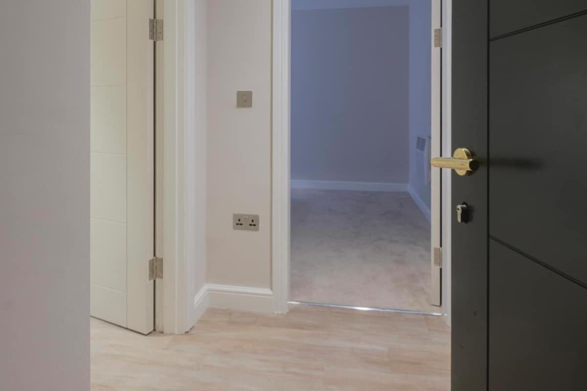 Charming 1-Bedroom Apartment In Leeds City Centre Perfect For Couples Or Solo Travelers Екстер'єр фото