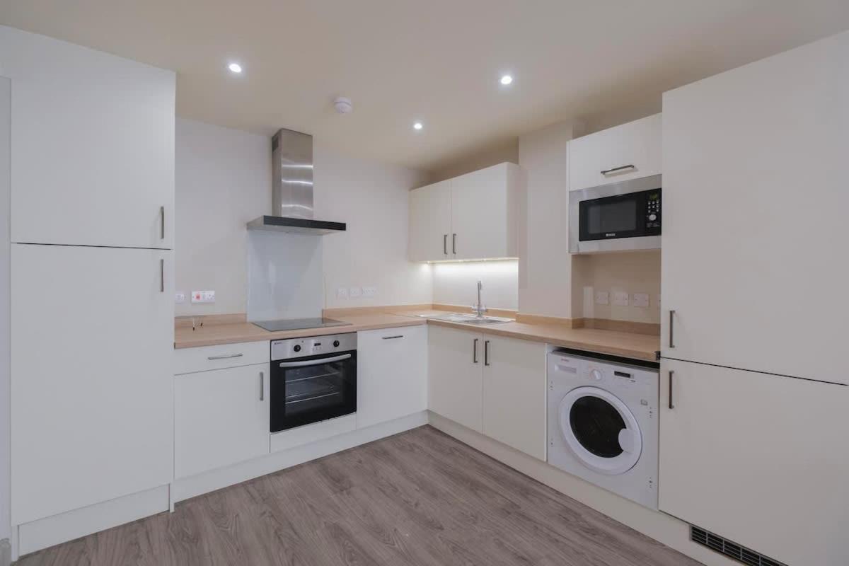 Charming 1-Bedroom Apartment In Leeds City Centre Perfect For Couples Or Solo Travelers Екстер'єр фото